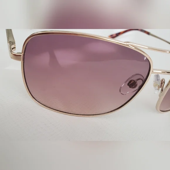 Fashionable Sunglasses - Picture 7 of 13